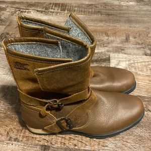 Women’s Sorel Boots *NEW*